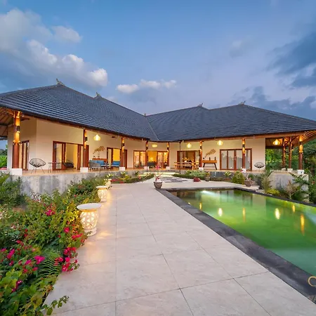 Villa Linggah Longgah, Bali - Spectacular Clifftop Elegance!